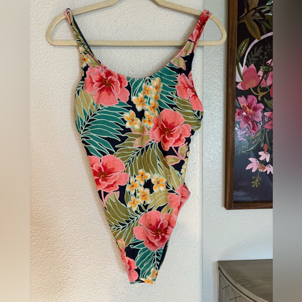 Hurley Tropical Floral Swimsuit